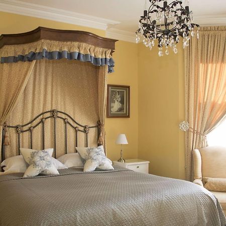 Albert & Victoria Guest House Истбурн Экстерьер фото