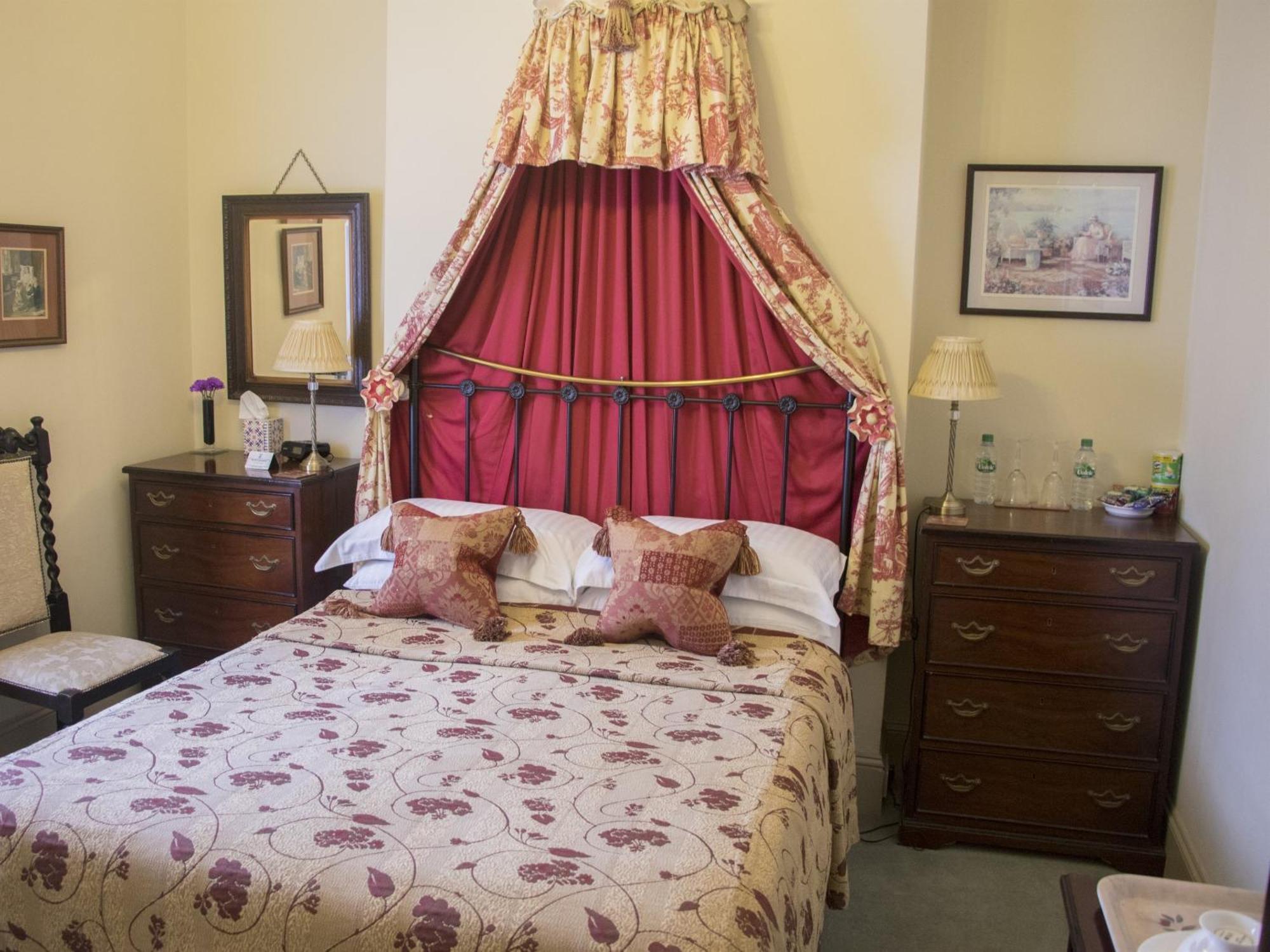 Albert & Victoria Guest House Истбурн Номер фото